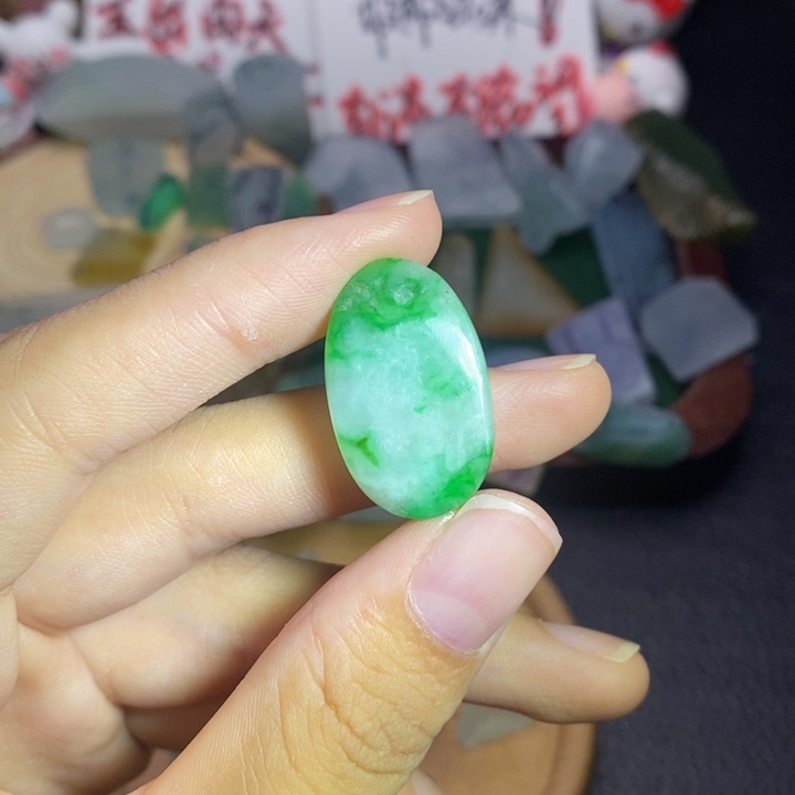 未镶嵌定制翡翠翡翠