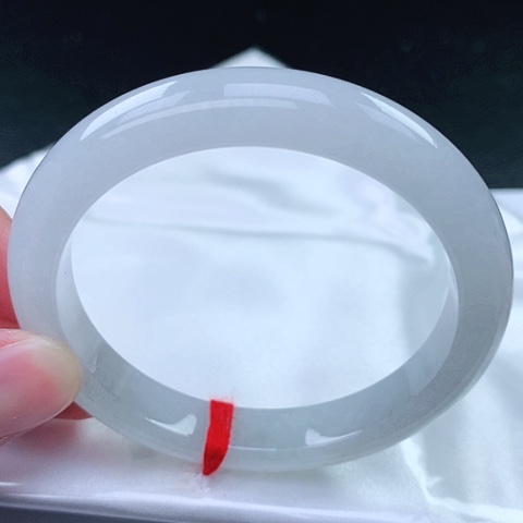 翡翠手镯未镶嵌48号