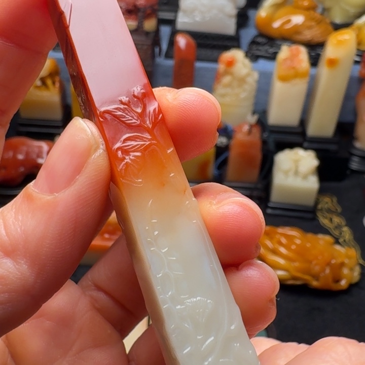 李***彤寿山石印石寿山石芙蓉