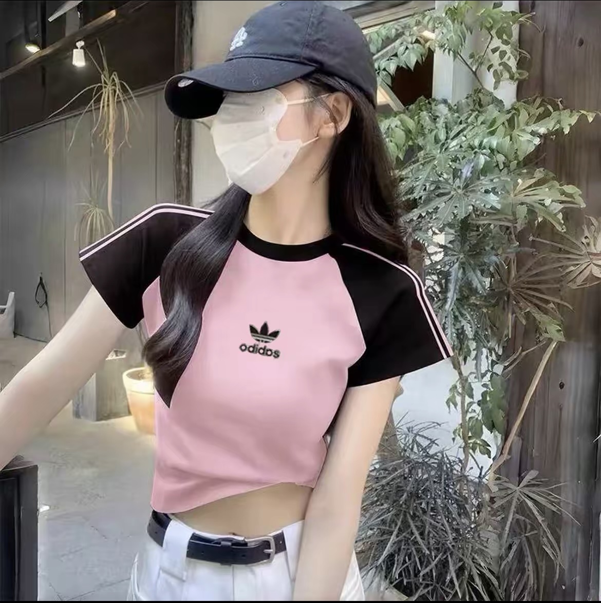 【商场撤柜】Jennie同款短袖T恤 女生刺绣运动风短版修身打底衫