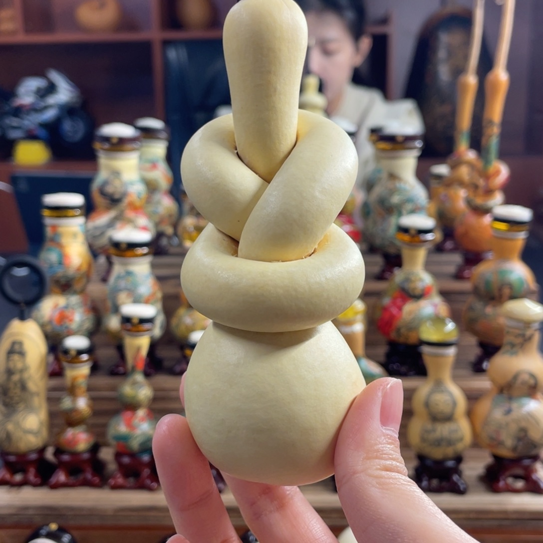 胜***利大叶紫檀（黑酸枝木类）