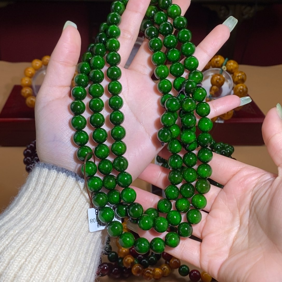 贝壳杉一***?帝王血龙木1.0/108只此青绿天花板