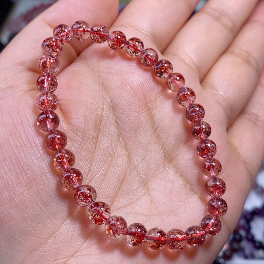 水晶手链未镶嵌金草莓