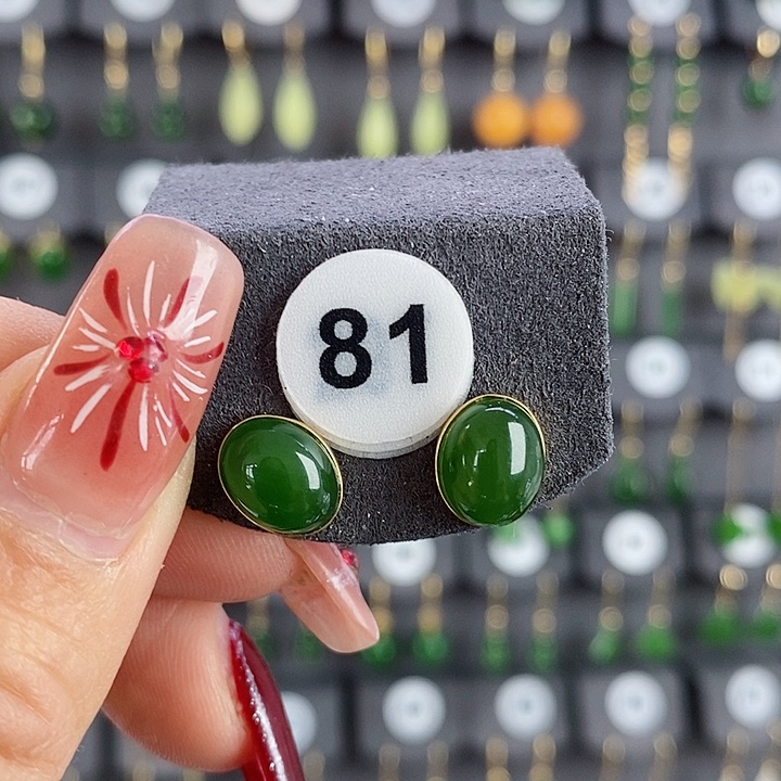 和田玉耳饰18K金镶嵌