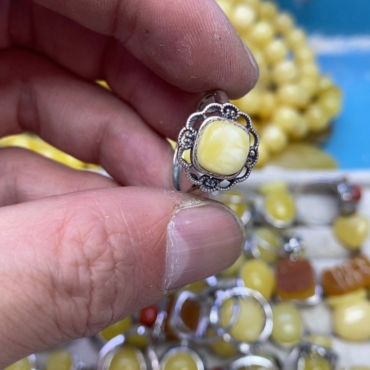 蜜蜡裸石银S925镶嵌戒指