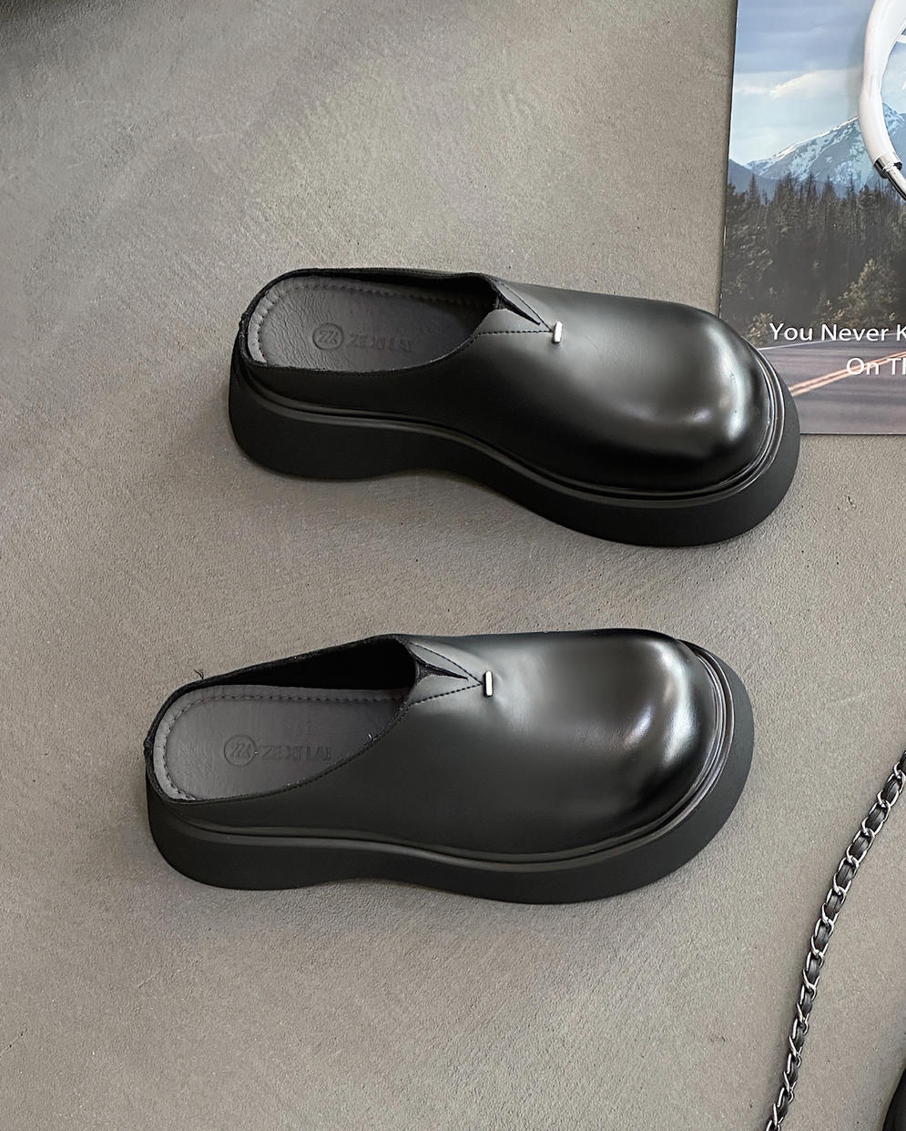 201-2欧货2025新款厚底包头半拖鞋