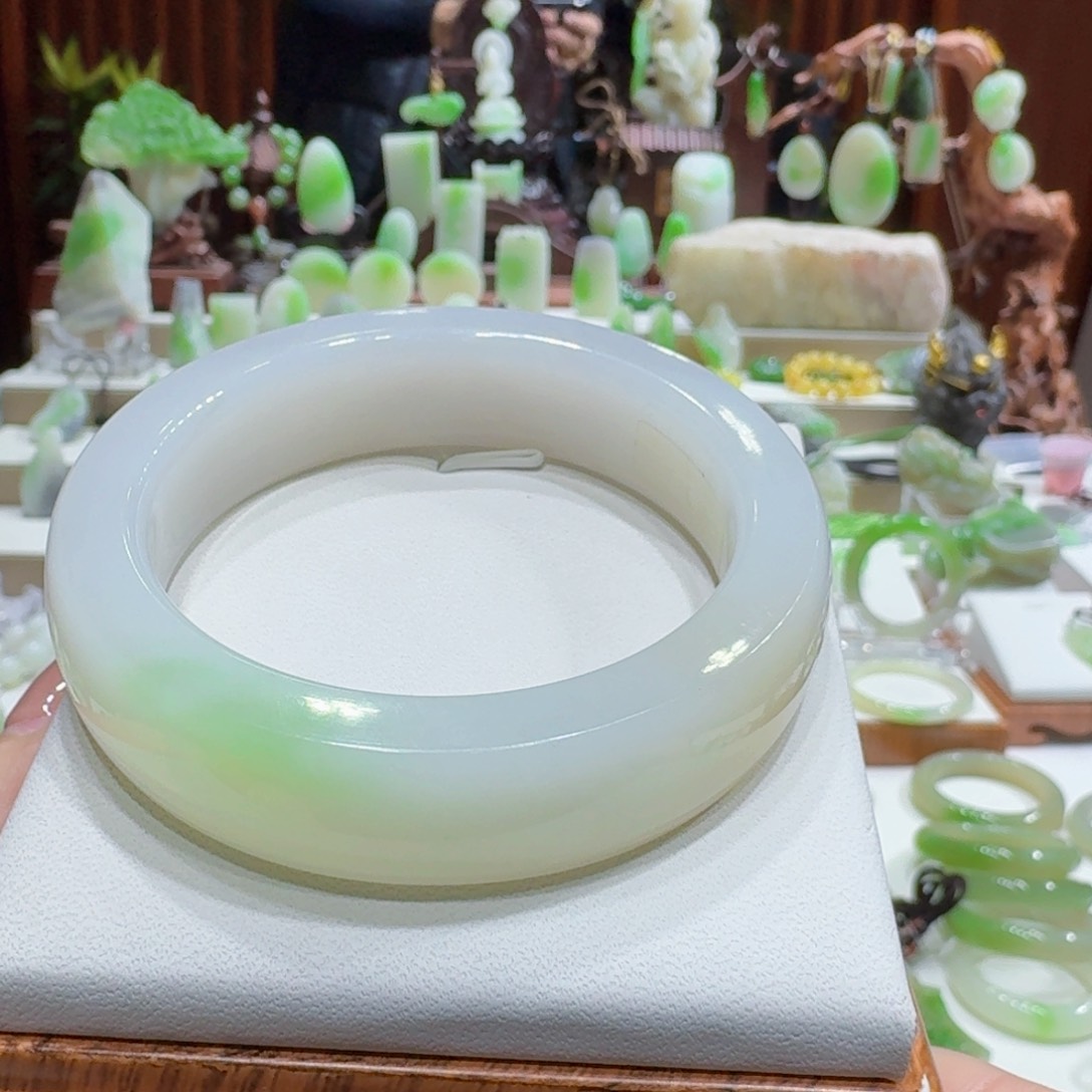 和田玉翠青四色58未镶嵌