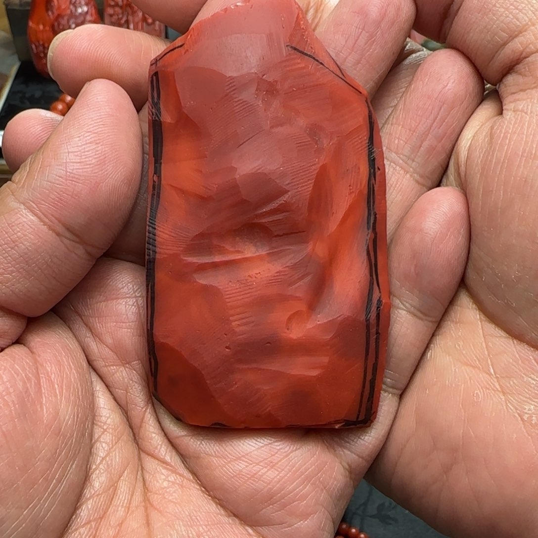 南红玛瑙颈饰未镶嵌