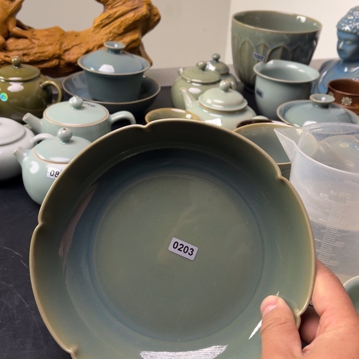 摆件葵口盘窑变天蓝