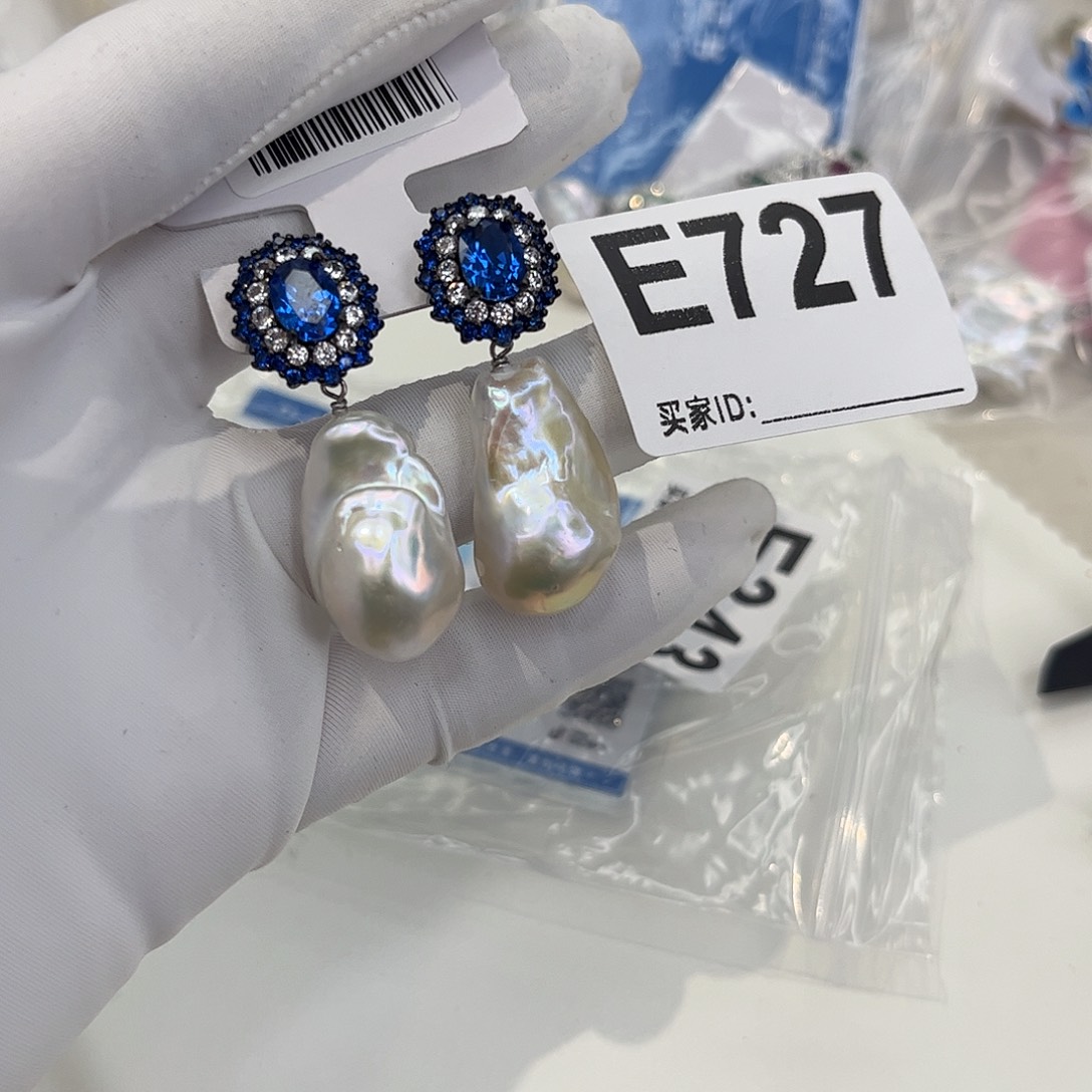 淡水珍珠耳饰合金