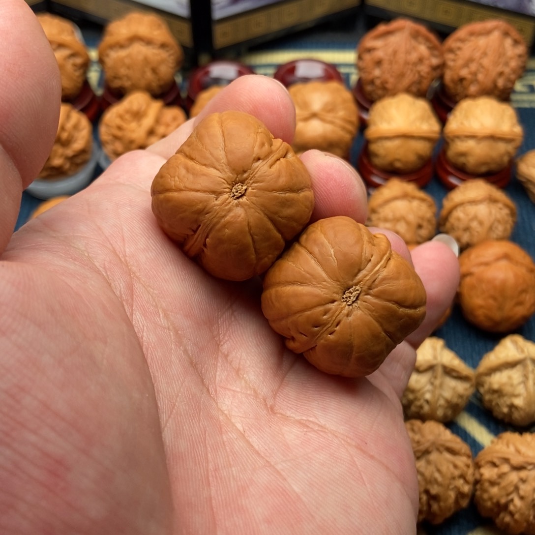 文玩核桃把件黎*八四方蟾