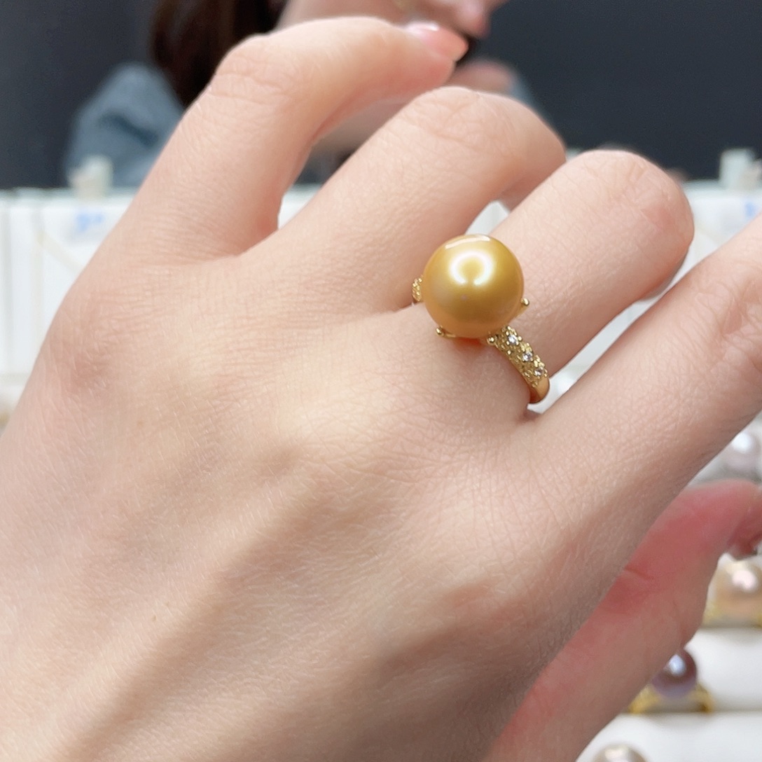 淡水珍珠颈饰未镶嵌