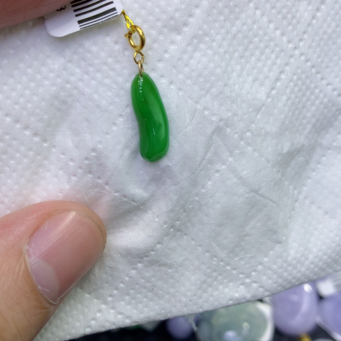 颈饰18K金镶嵌翡翠