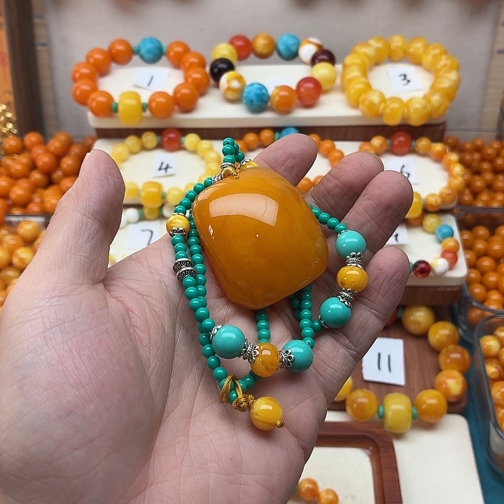 旺***2非金属吊坠一套搭配一条