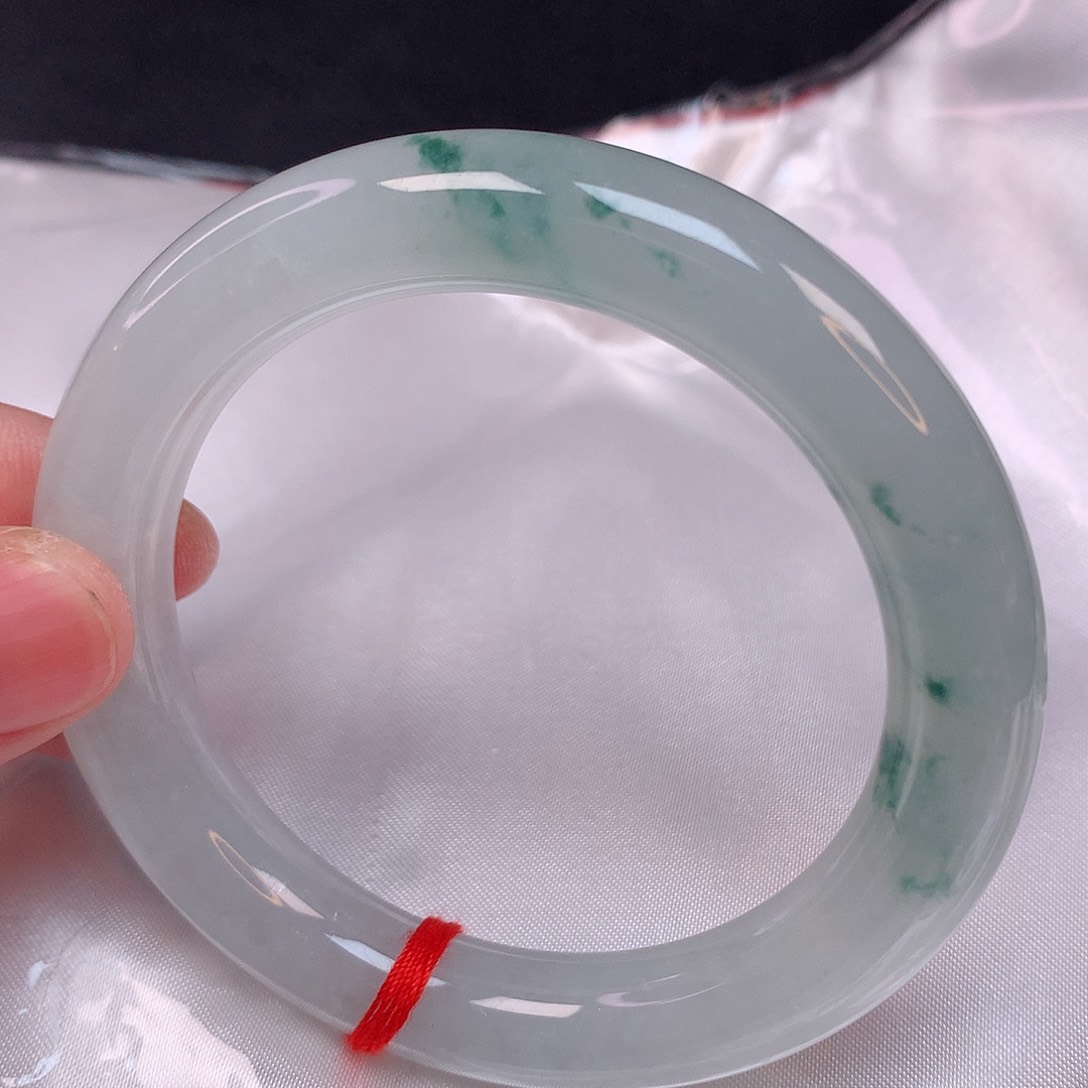 翡翠手镯未镶嵌54 翡翠手镯