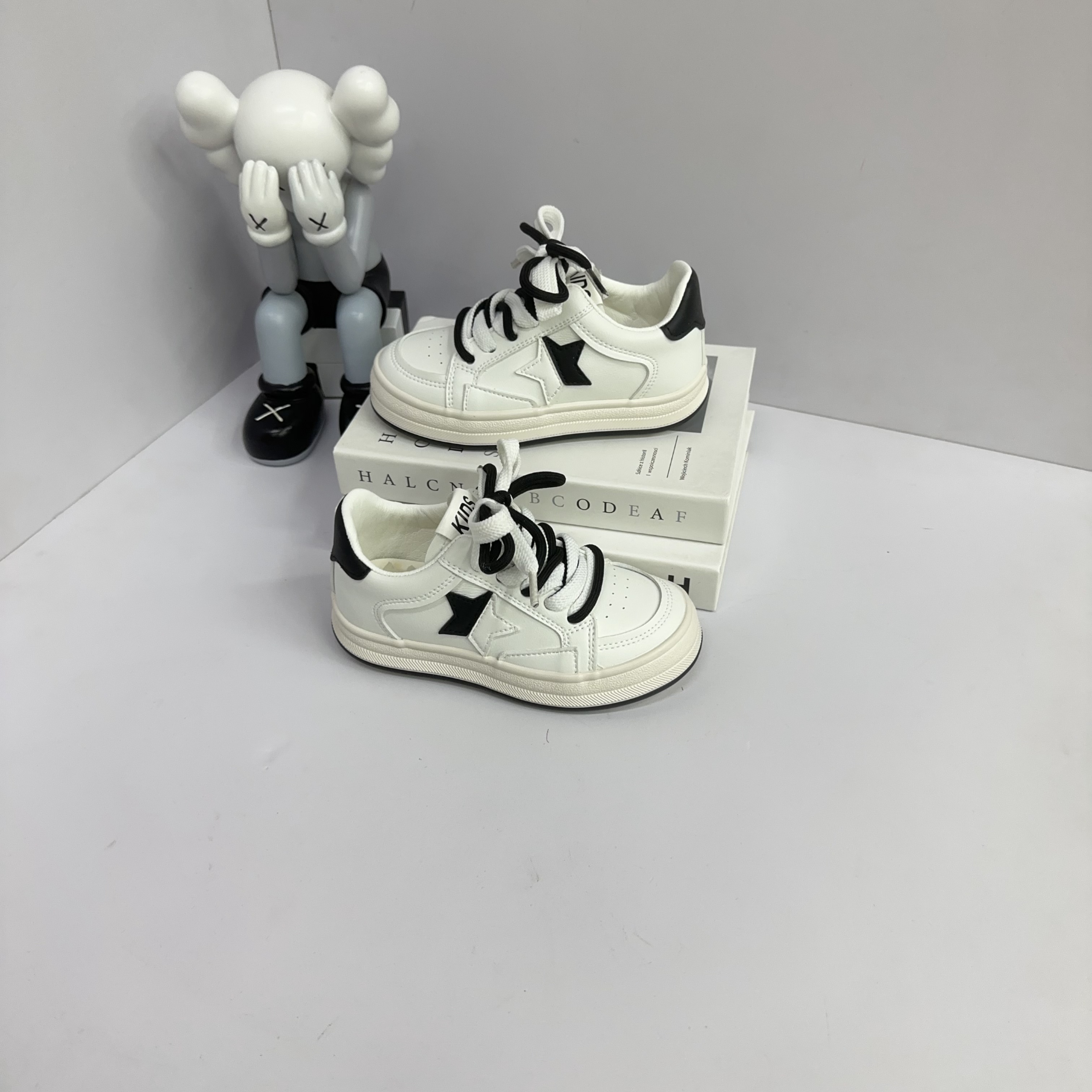 1912儿童低帮日常休闲防滑女休闲板鞋潮流软底百搭休闲鞋