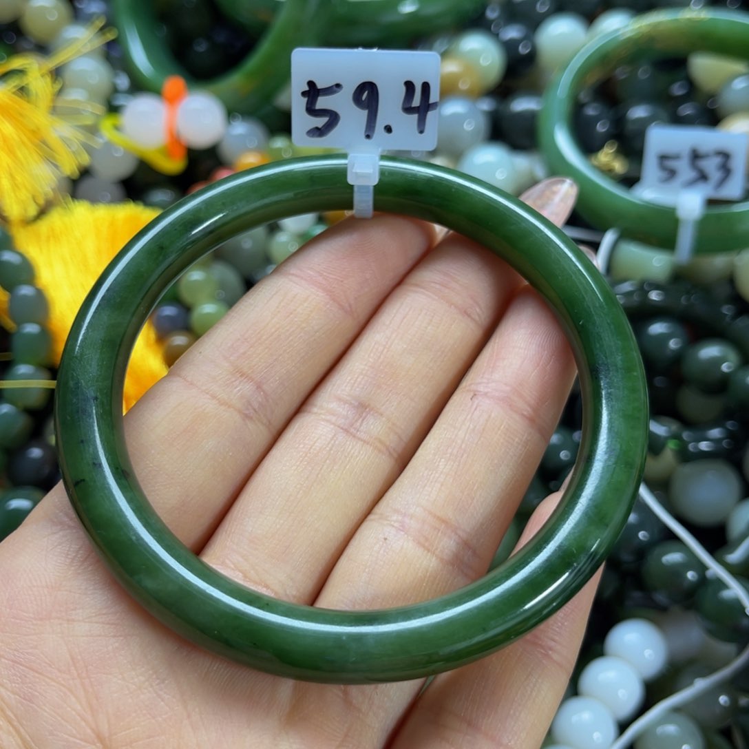 手链未镶嵌和田玉