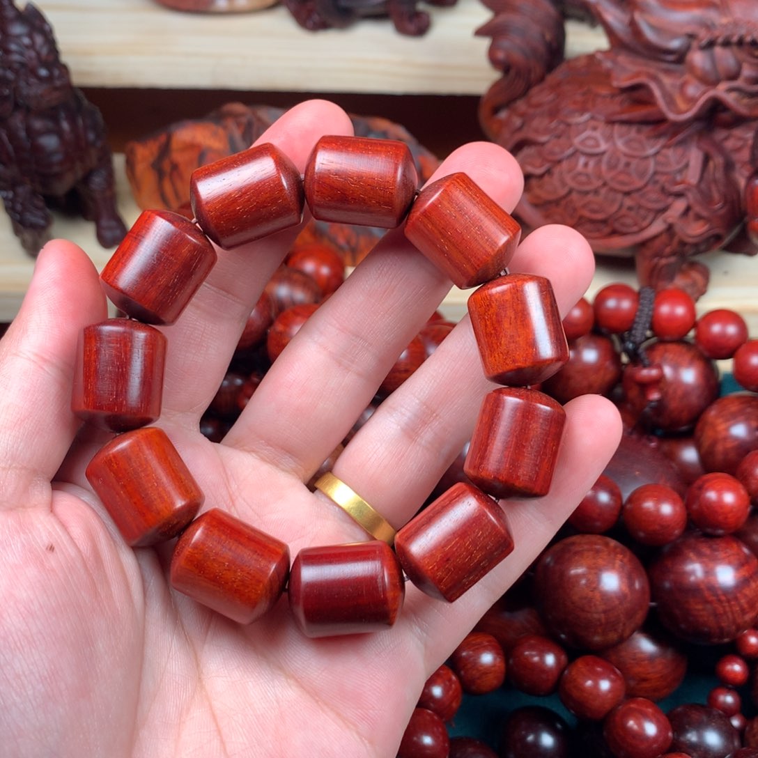 木15×20桶珠鸡血红，多样性发其一