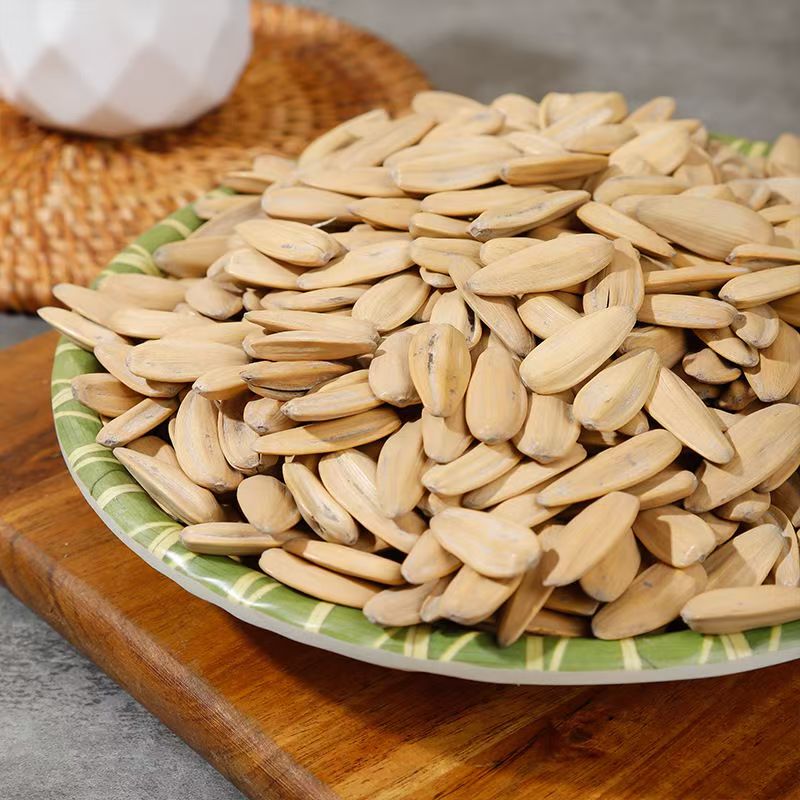多味古法五香脱皮瓜子香酥脆可口休闲零食