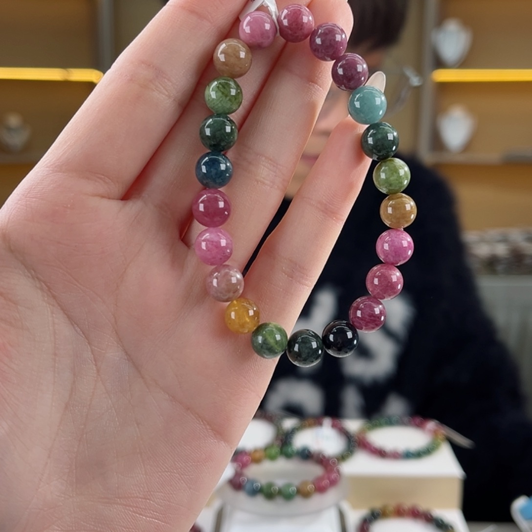 碧玺碧玺8mm（多样性发一件未镶嵌