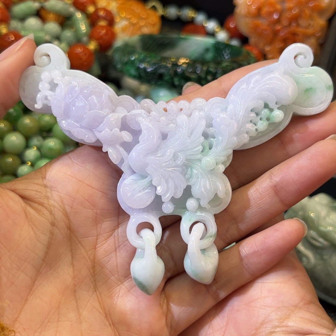 翡翠颈饰未镶嵌待编款