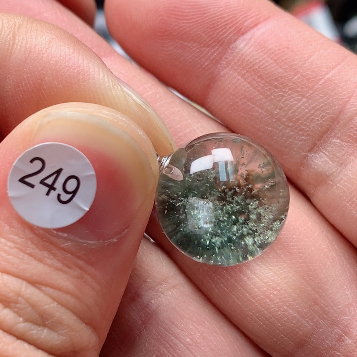 水晶手串未镶嵌天然