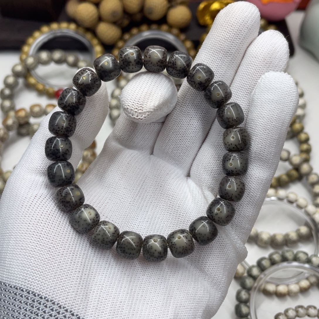 星月菩提手串昭*10mm黑冰