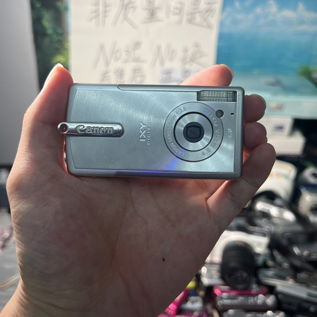 8新  佳能ixusi口红机中文功能都好非质量no退no换
