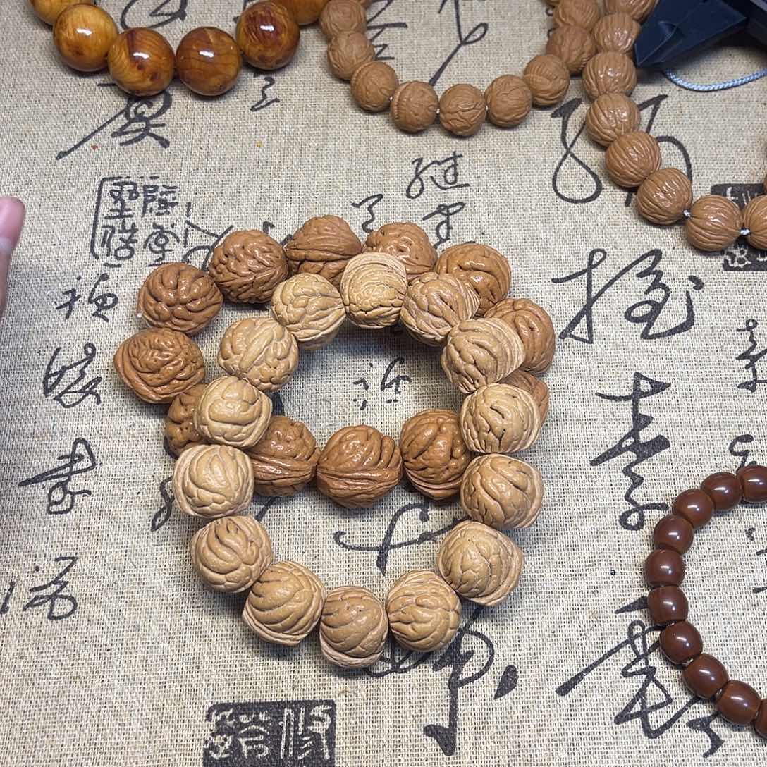 猴头核桃吊坠桃核