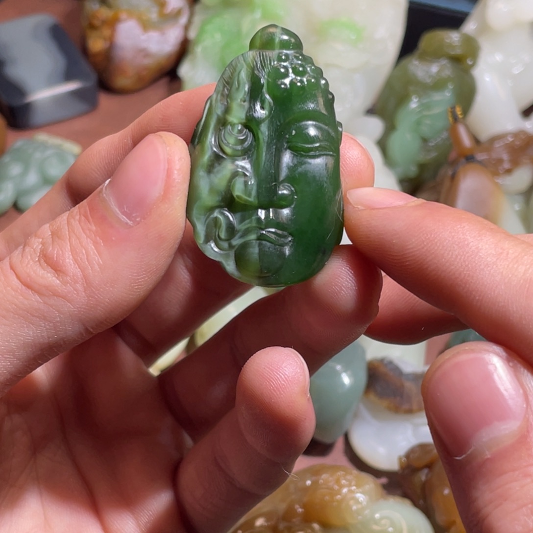 和田玉未镶嵌挂件