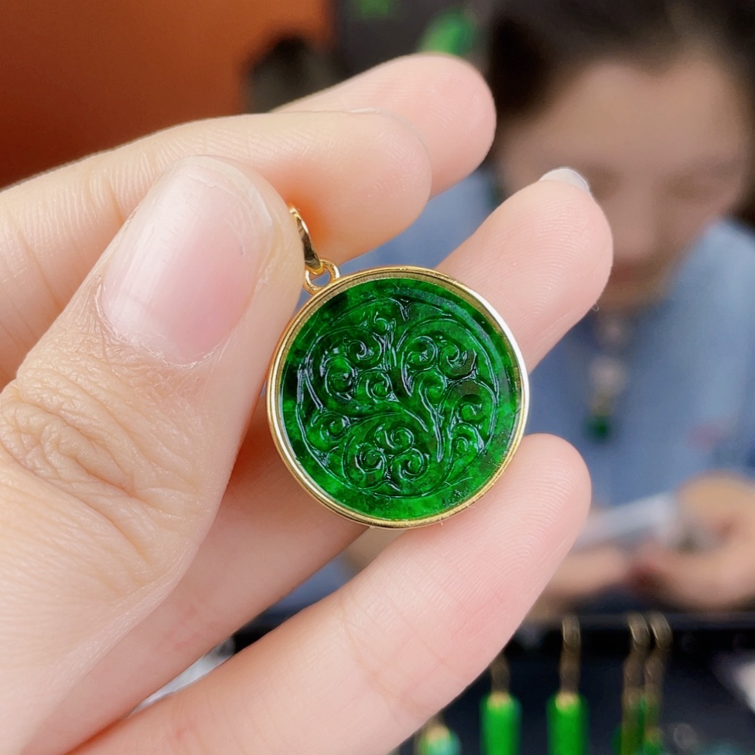 翡翠银S925镶嵌耳饰