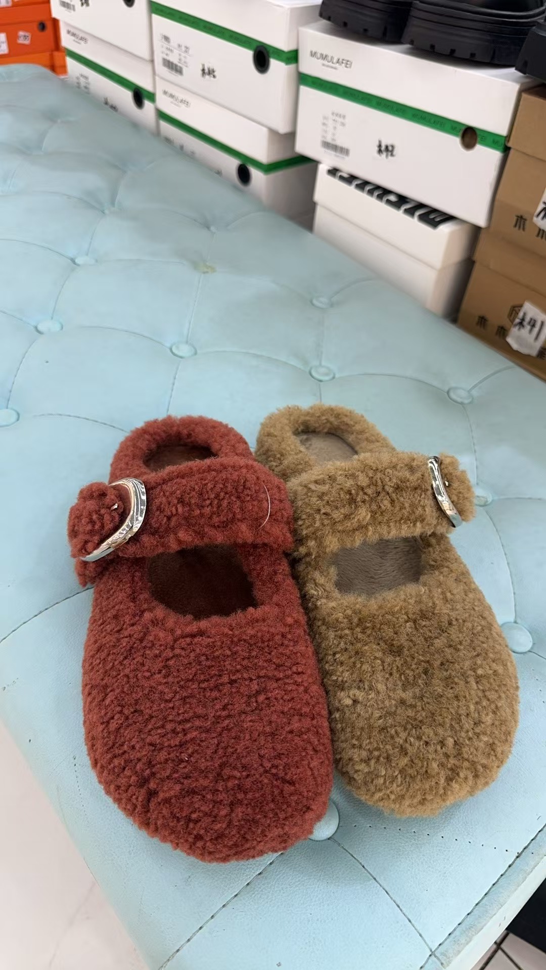 8250平跟休闲风包头包头拖女宝厚底居家宝宝冬季舒适时尚步鞋毛拖