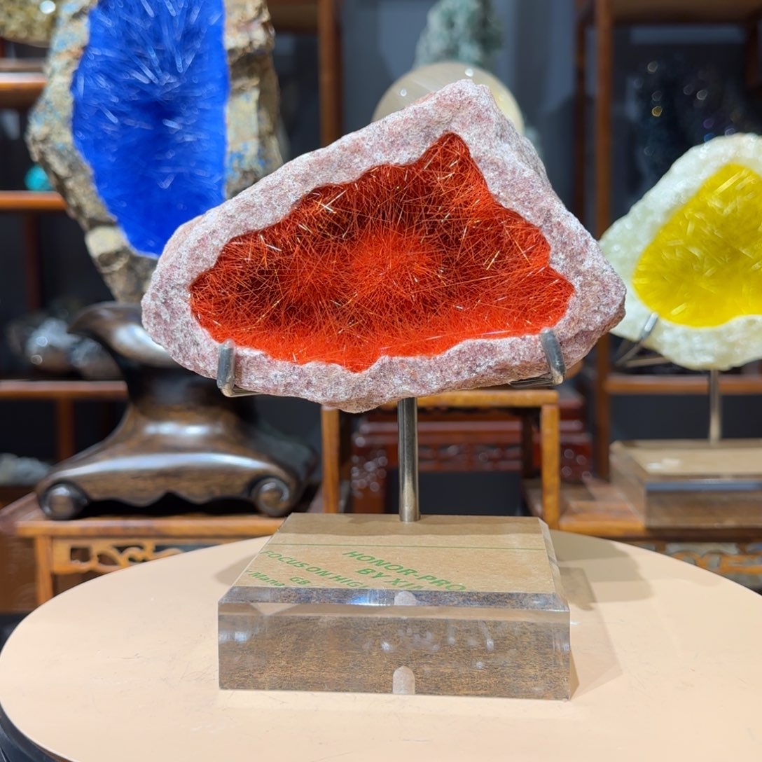 石材巴西草莓晶矿物晶体