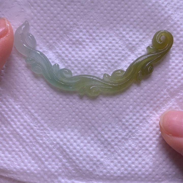 定制翡翠未镶嵌凤尾