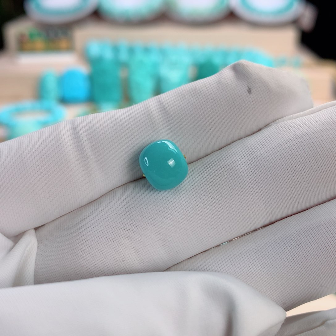 绿松石挂件未镶嵌