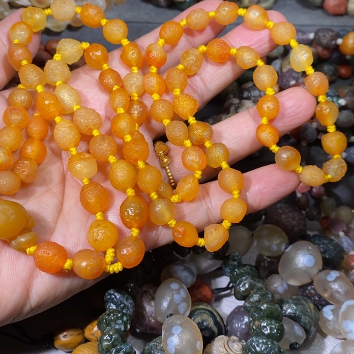 未镶嵌玛瑙/玉髓珠宝奇石