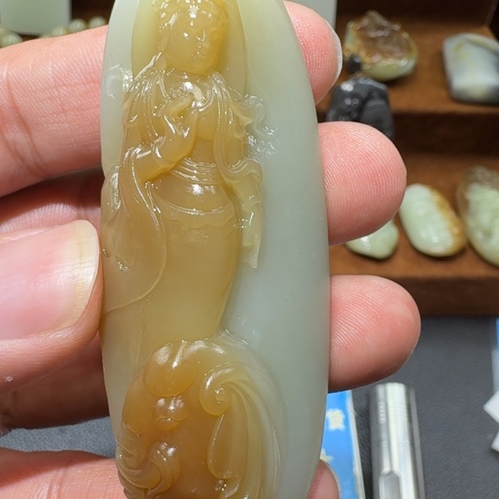 和田玉未镶嵌挂件