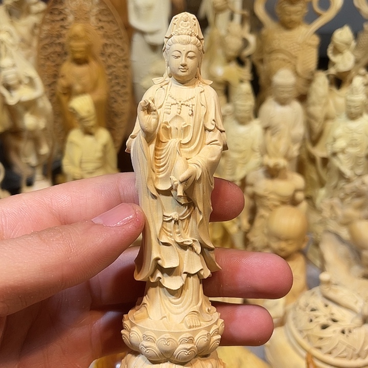 黄杨木小瑕疵净瓶观音