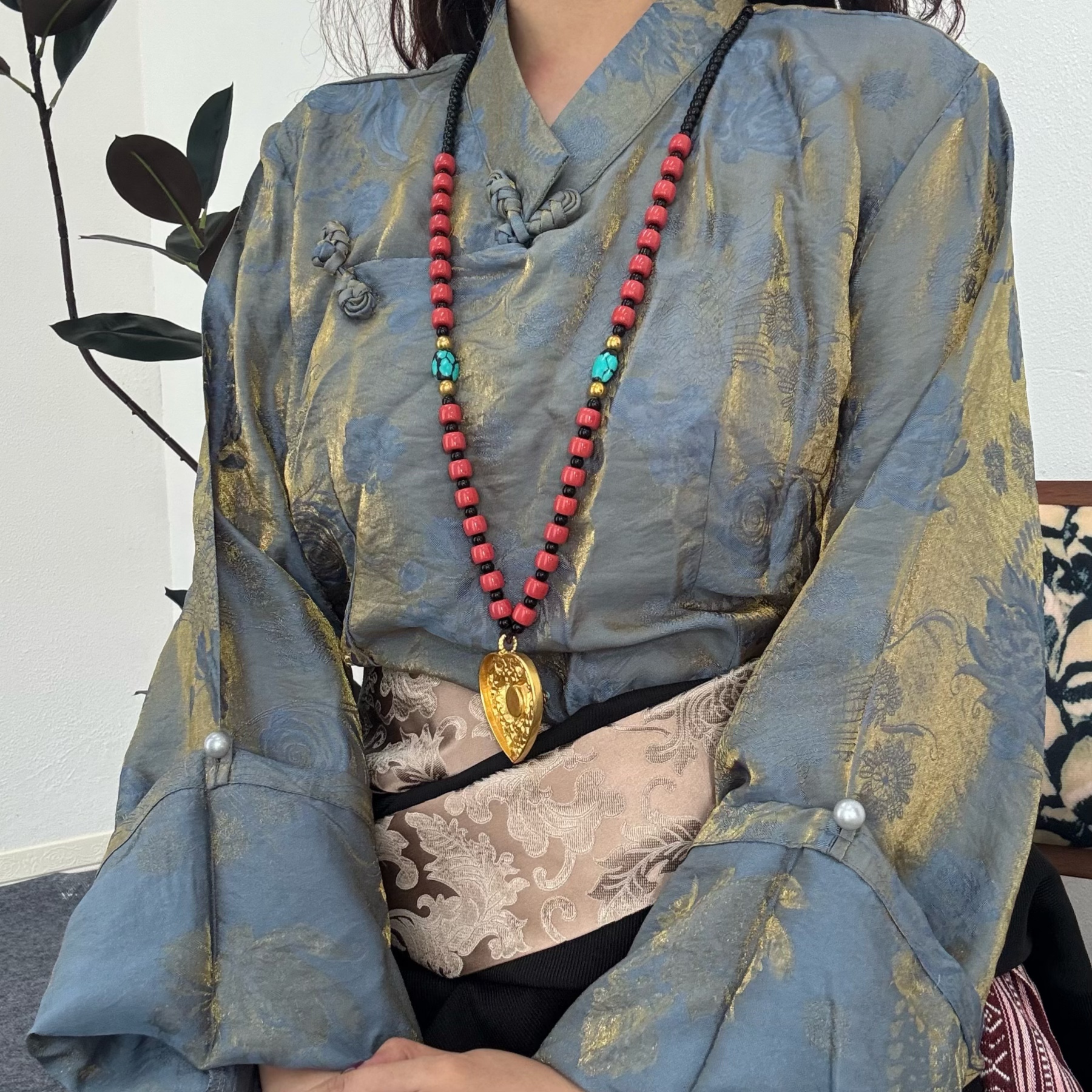 藏式女士时尚新款中国风衬衣ins彰显民族风情网红传统上衣斜襟