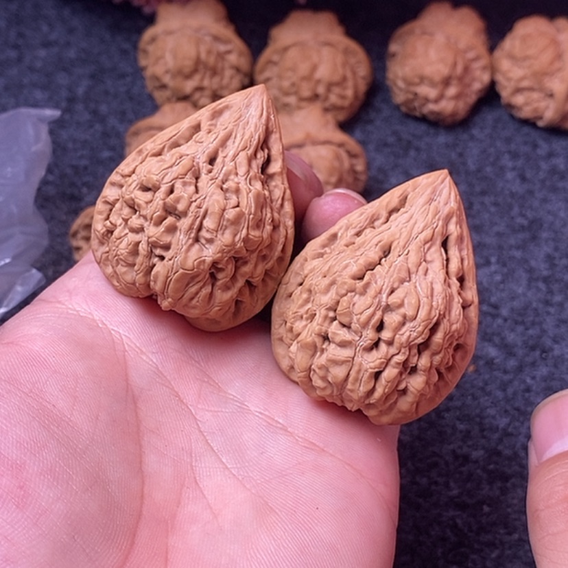 【闪购商品】文玩核桃吊坠41座佛