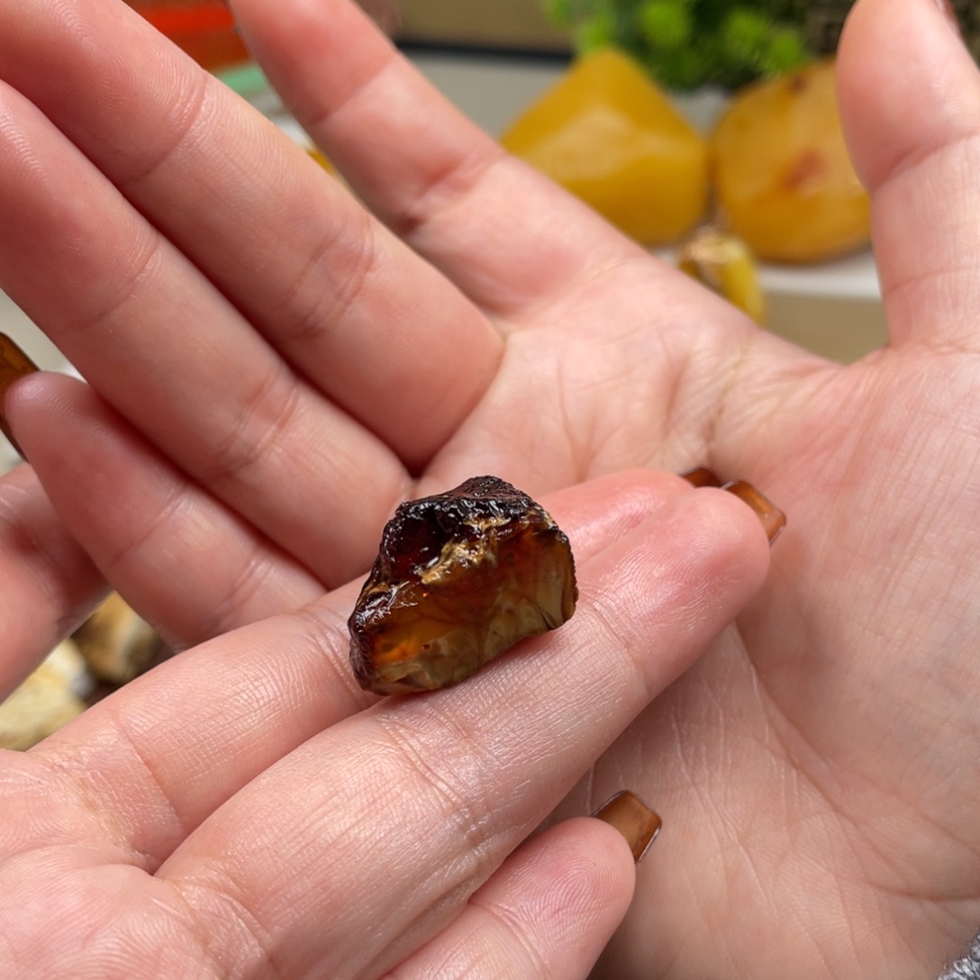 一***河定制琥珀未镶嵌天然蜜蜡原石