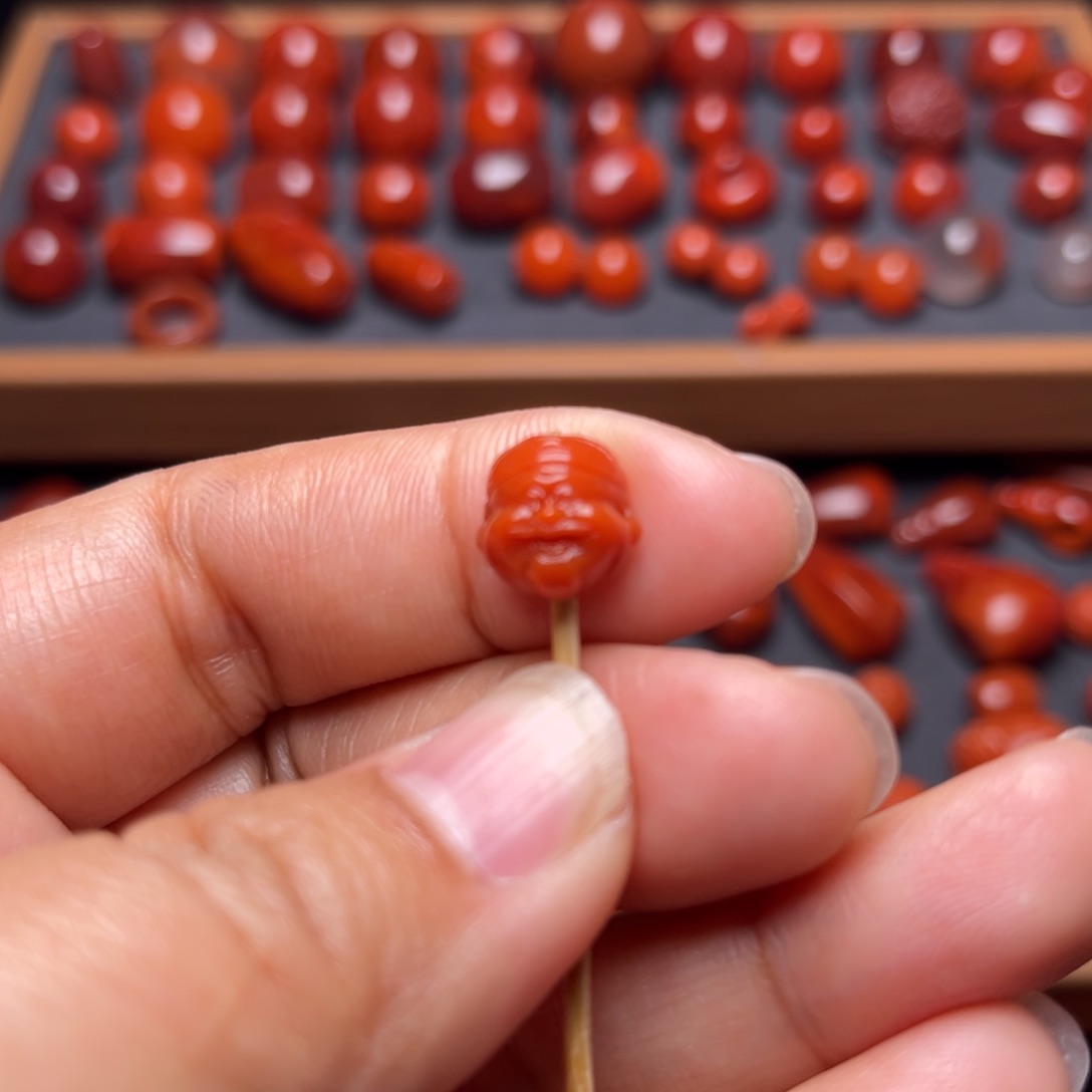 南红玛瑙配饰未镶嵌财神卡10.5mm