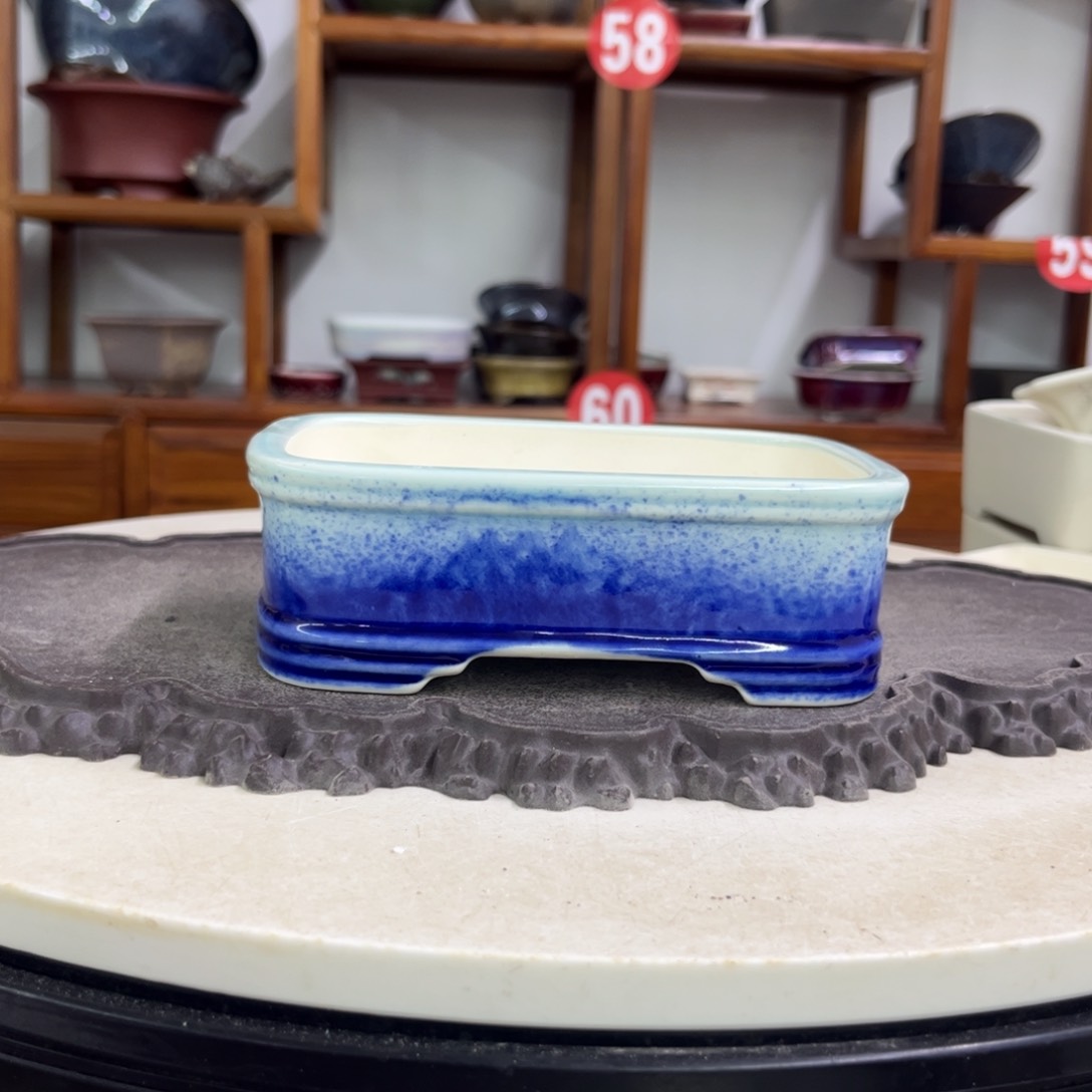 紫砂花盆瑕疵5-15/11。。。。