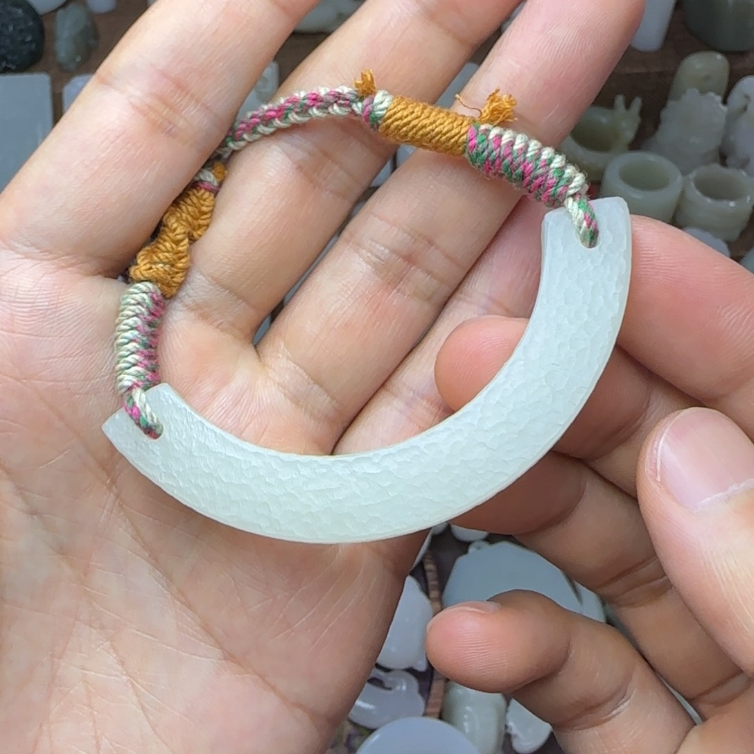 和田玉未镶嵌挂件玉璜