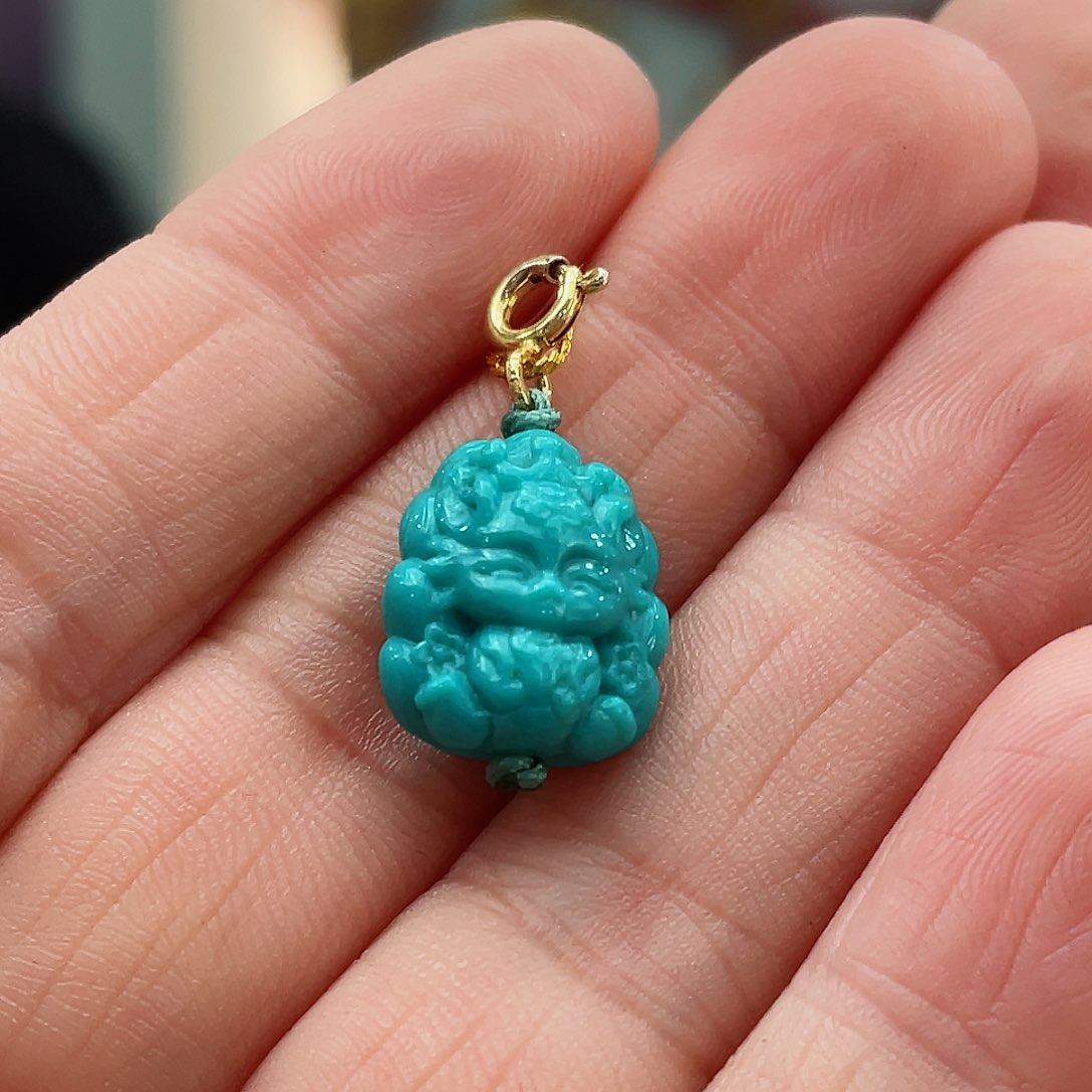 绿松石颈饰未镶嵌