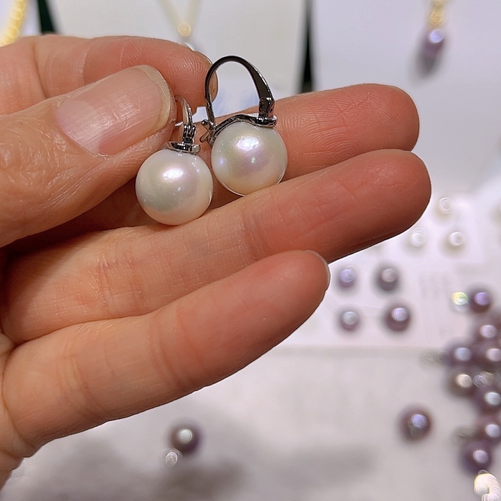 淡水珍珠白珠茶壶未镶嵌