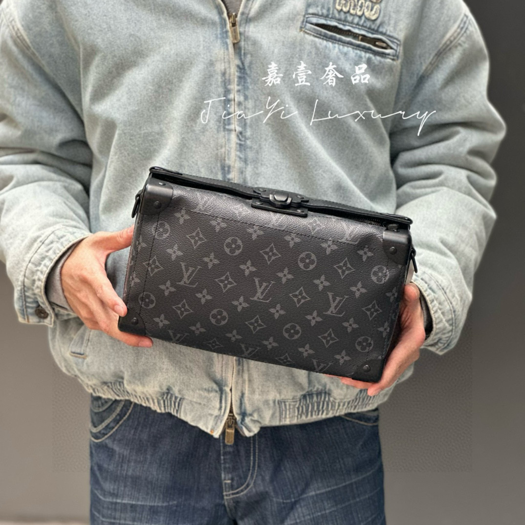99新 LouisVuitton/路易威登 9032 Trunk 斜挎包