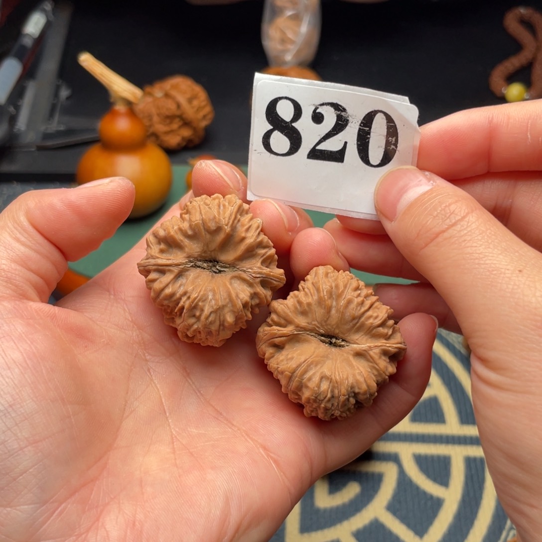 文玩核桃把件36.5全品凹底820号