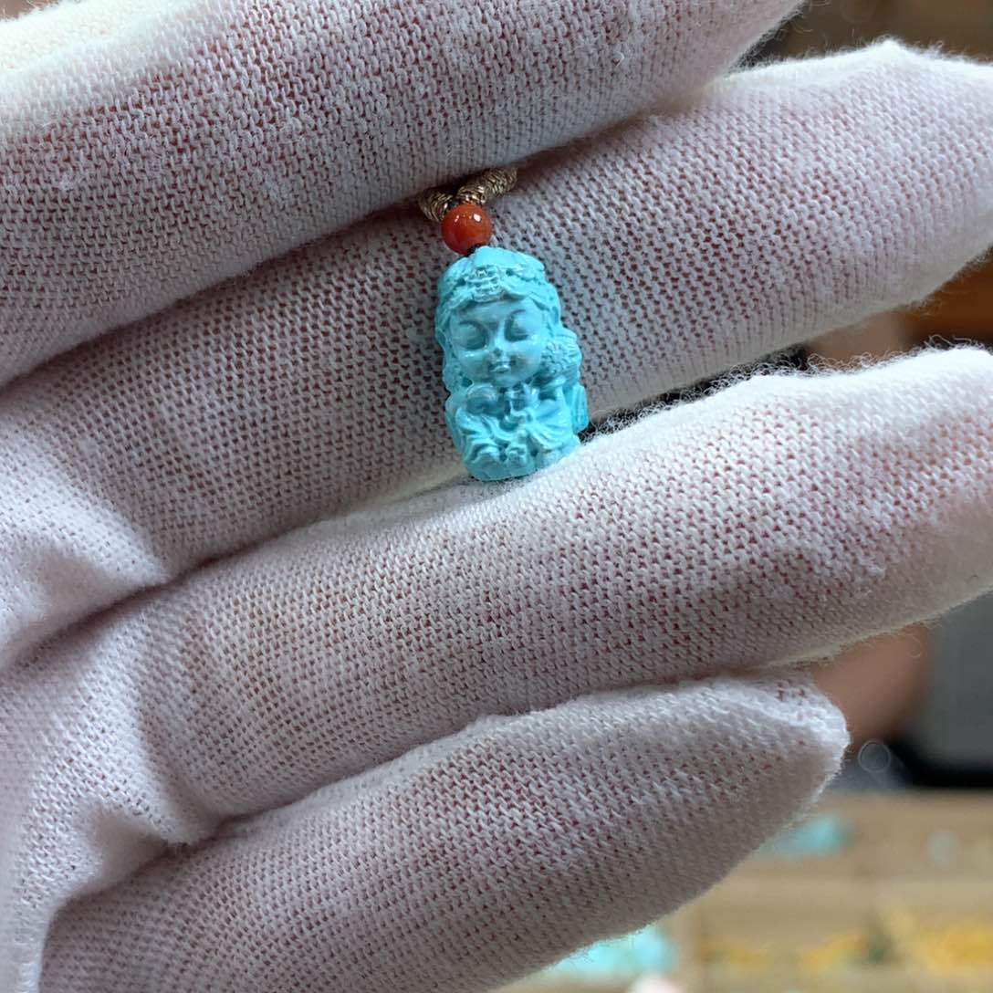 绿松石未镶嵌挂件