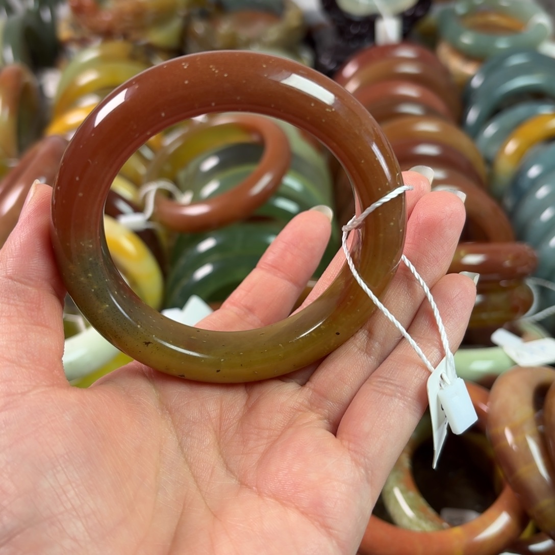 心***飘蛇纹石玉未镶嵌手镯